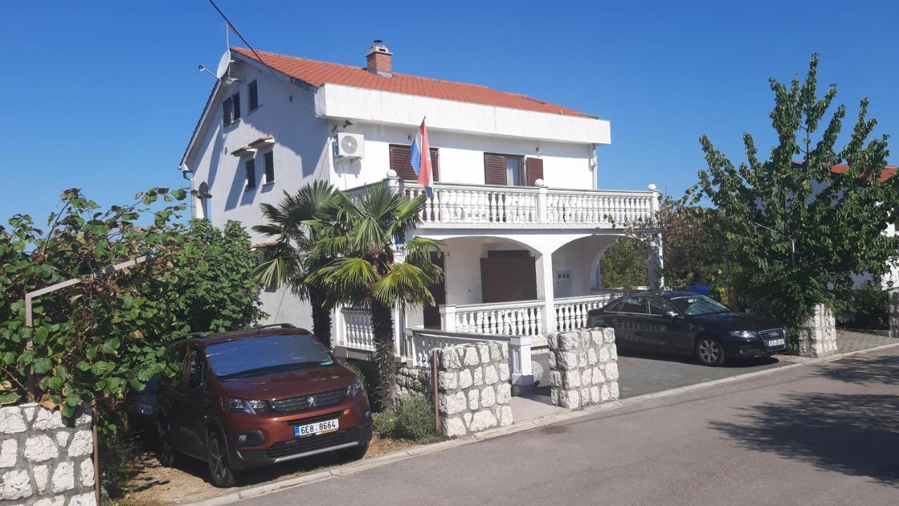 Apartments Rendulic Malinska Esterno foto