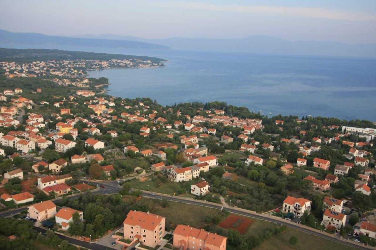 Apartments Rendulic Malinska Esterno foto